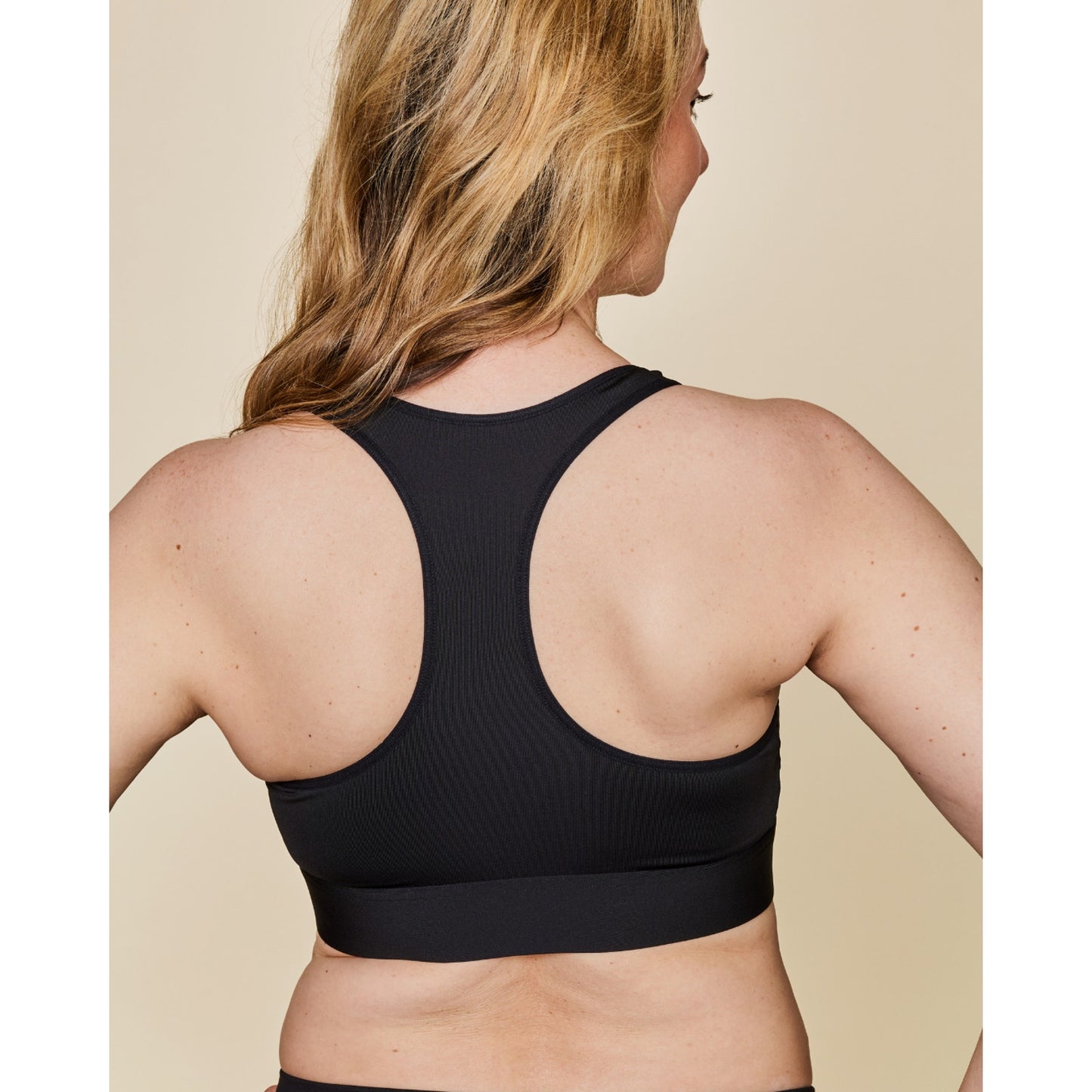 Hero Front‑Closure Sports Bra - Black